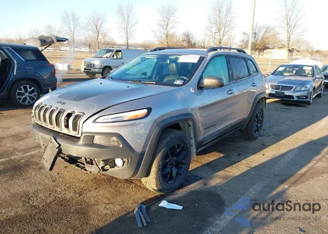 2017 Jeep Cherokee Trailhawk 4X4/Trailhawk L Plus 4X4 from USA, damaged, VIN 1C4PJMBSXHW571674